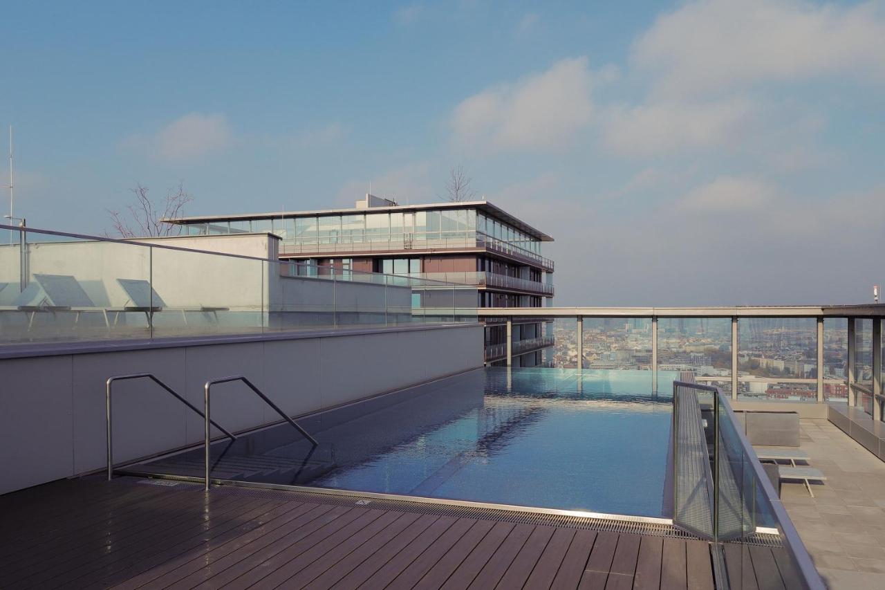 Triiiple Suites Level 22 Mit Balkon Und Tiefgarage Vienna Exterior photo