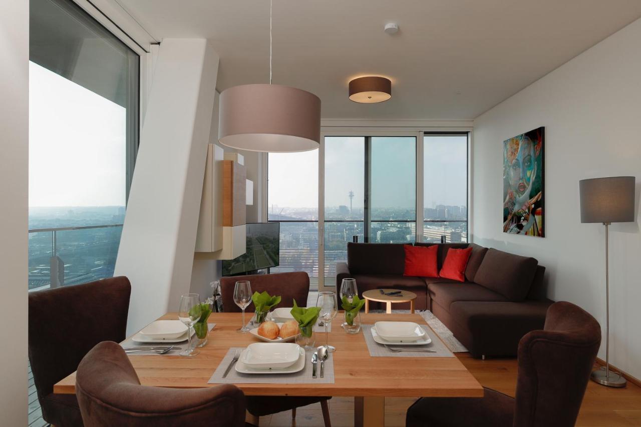 Triiiple Suites Level 22 Mit Balkon Und Tiefgarage Vienna Exterior photo